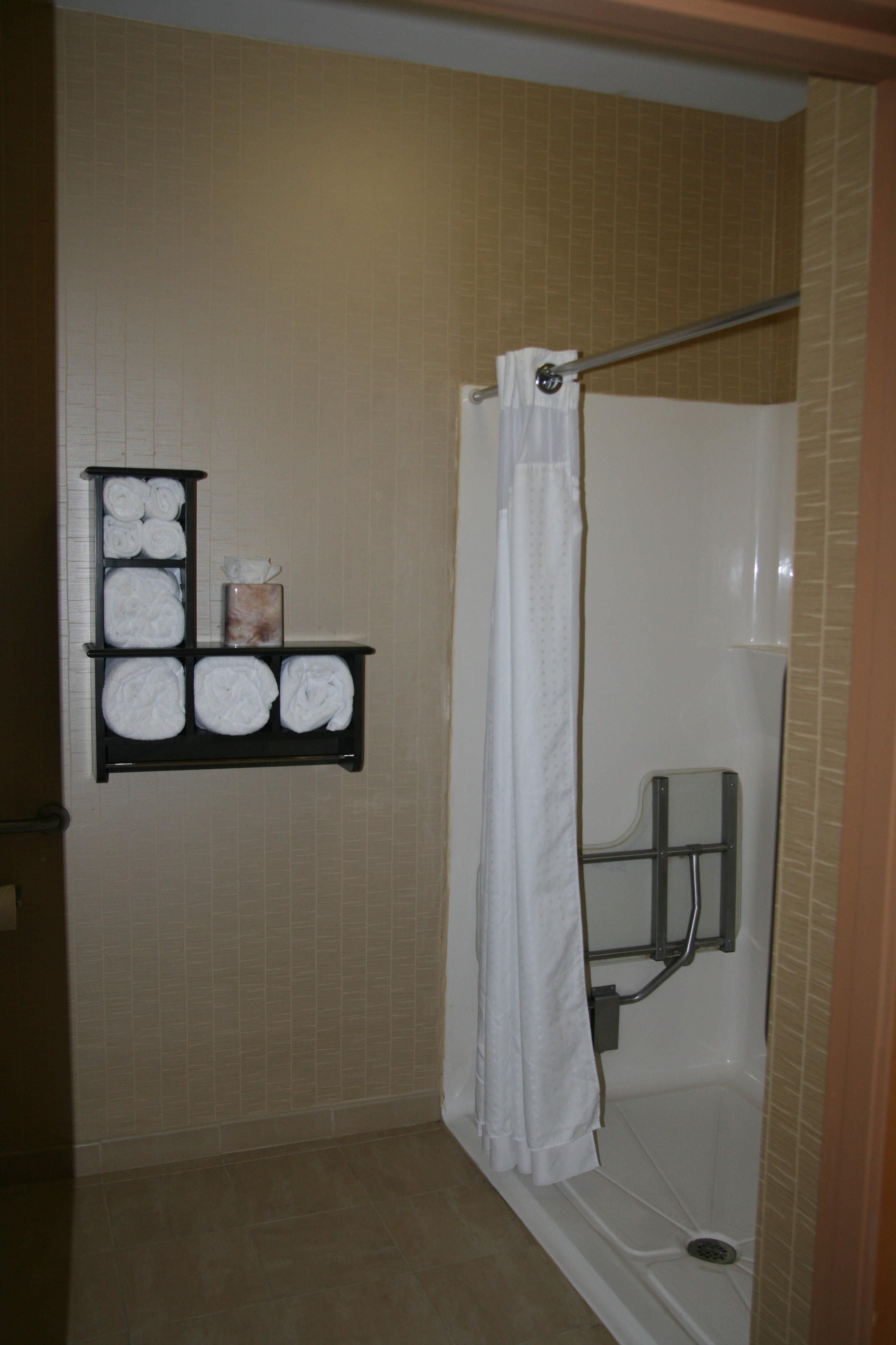 Holiday Inn Express Hotel & Suites Vineland Millville By Ihg Exteriör bild