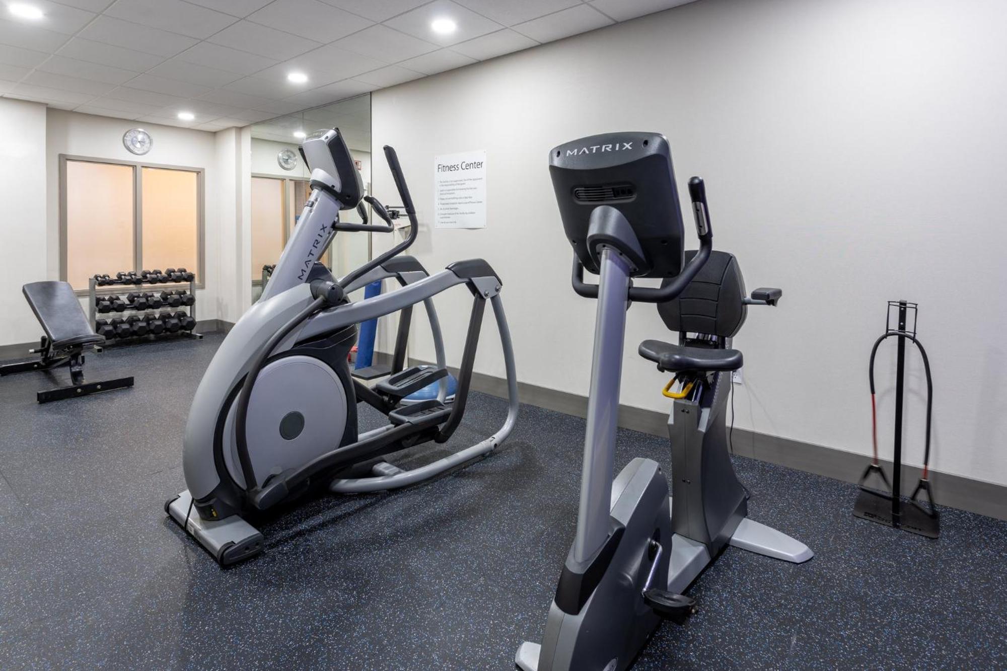 Holiday Inn Express Hotel & Suites Vineland Millville By Ihg Exteriör bild