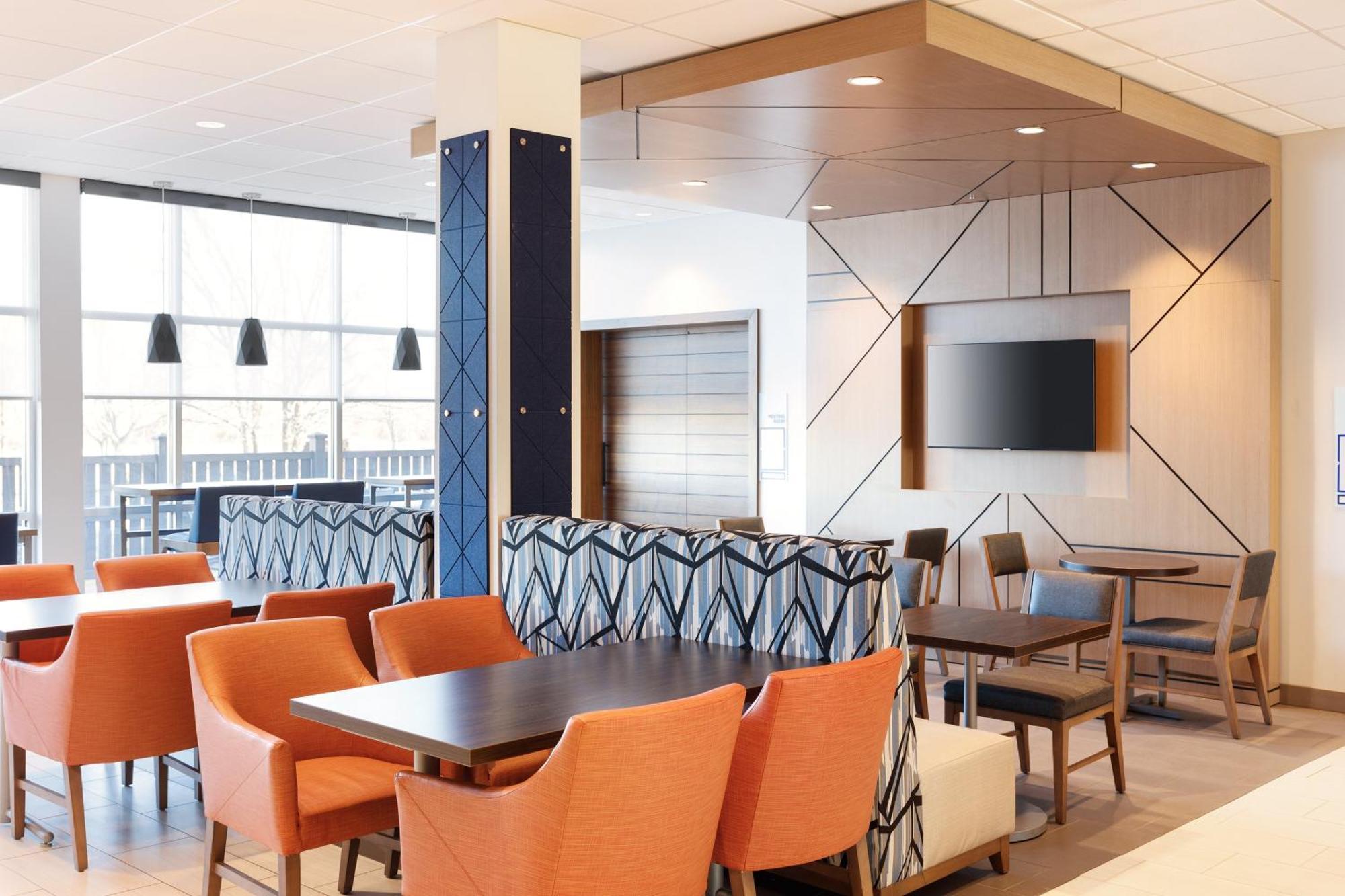 Holiday Inn Express Hotel & Suites Vineland Millville By Ihg Exteriör bild