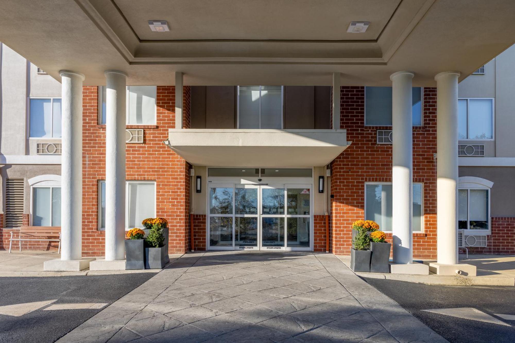 Holiday Inn Express Hotel & Suites Vineland Millville By Ihg Exteriör bild