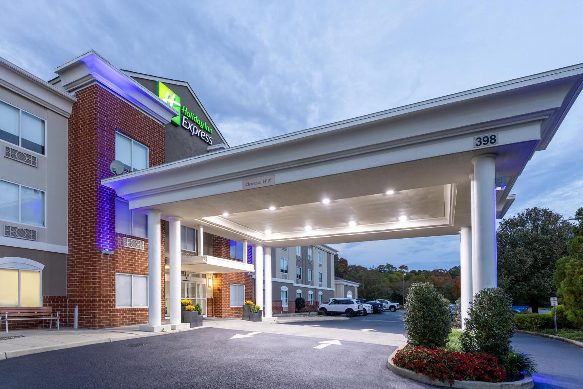 Holiday Inn Express Hotel & Suites Vineland Millville By Ihg Exteriör bild