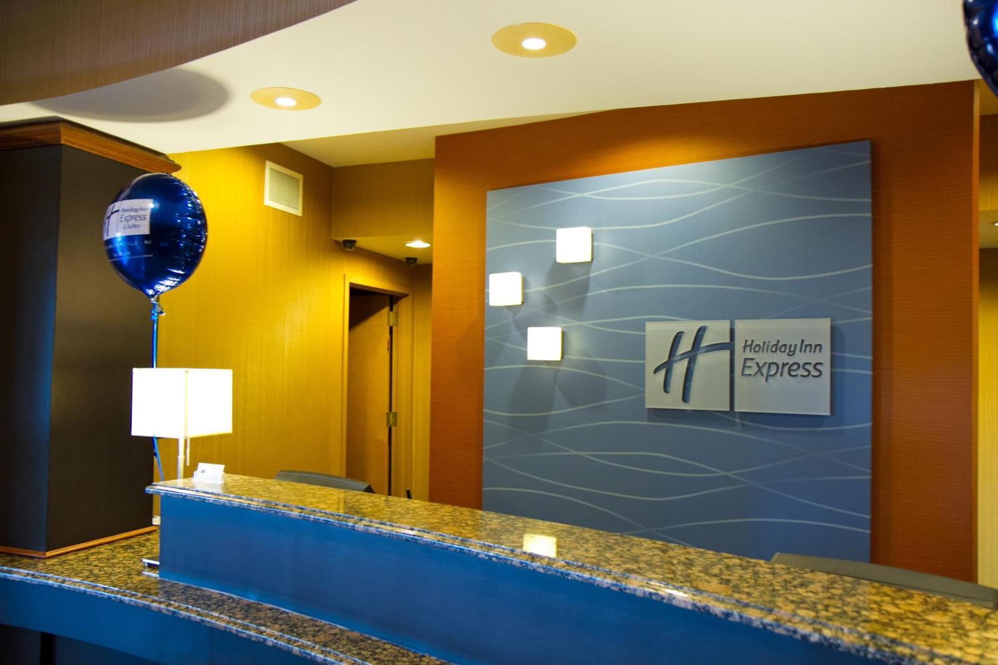 Holiday Inn Express Hotel & Suites Vineland Millville By Ihg Exteriör bild