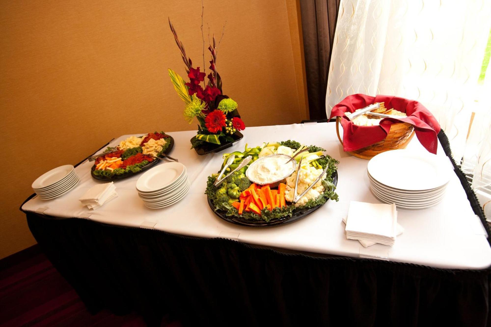 Holiday Inn Express Hotel & Suites Vineland Millville By Ihg Exteriör bild